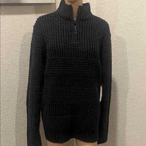 NWT Across the pond Men's Navy blue cable knit Sweater